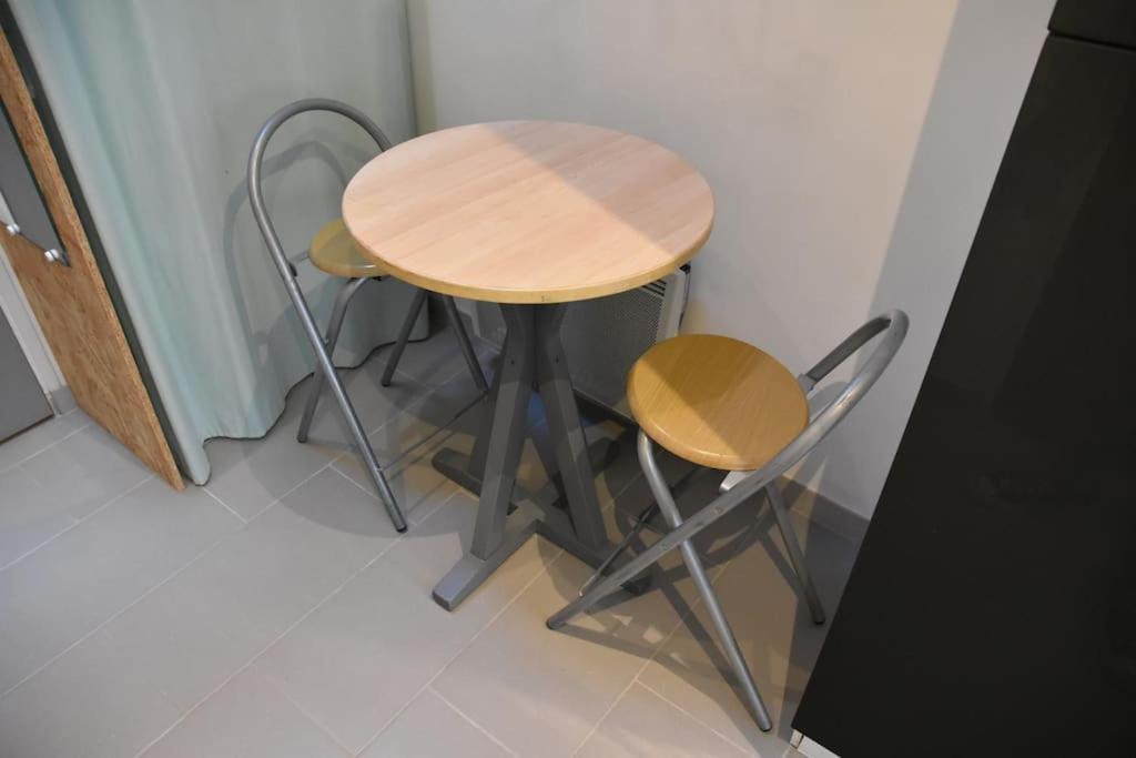 Studio 1 Proche Gare Et Centre Ville 阿棉 外观 照片